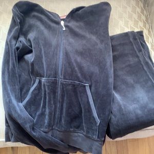 Juicy bottom and zipper up top- Dark grey